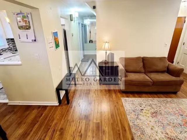 House for rent in Forest Hills