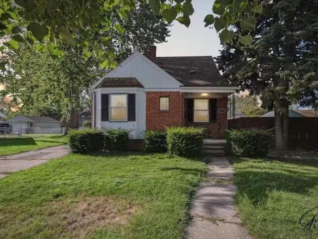House for rent in Lincoln Park