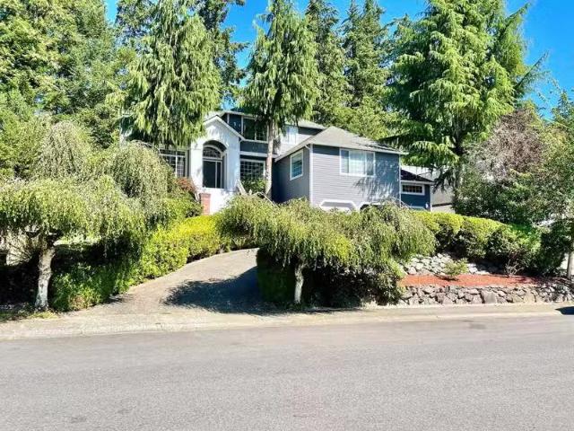 House for rent in Bellevue