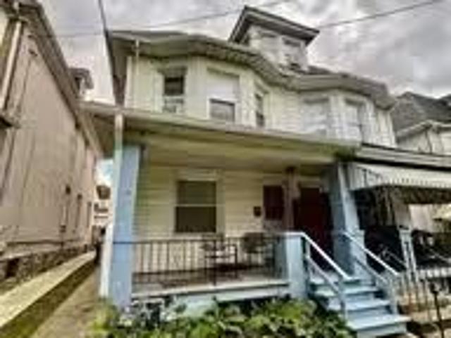 Condo for rent in Easton