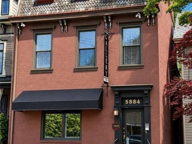 House for sale in Pittsburg, Pennsylvania