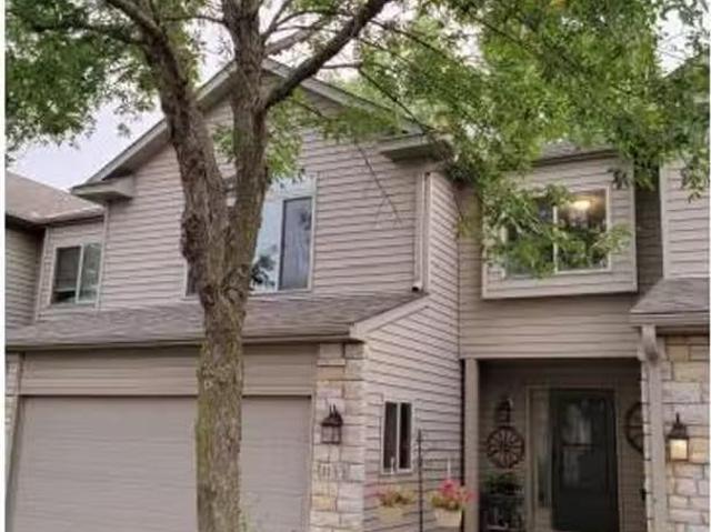 Condo for rent in Farmington
