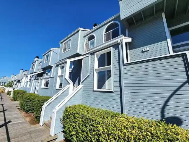Condo for rent in San Mateo