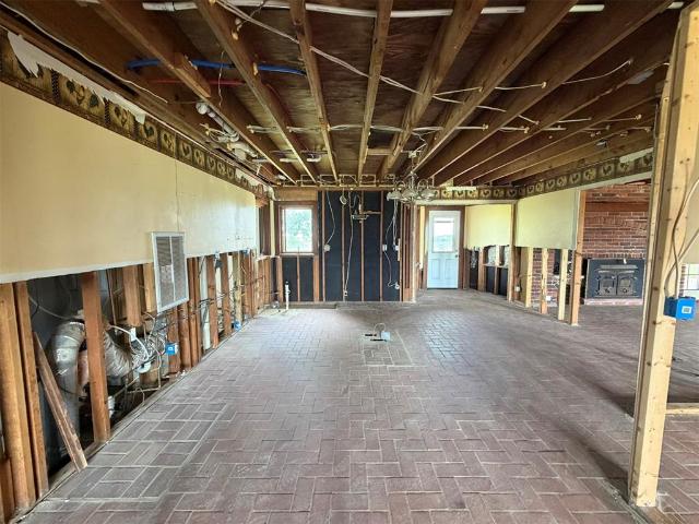 House for sale in Hinton, Caddo County