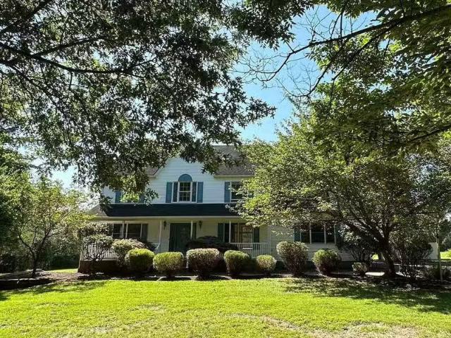 House for rent in Brick