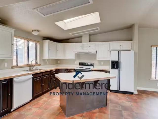 House for rent in Oak Harbor