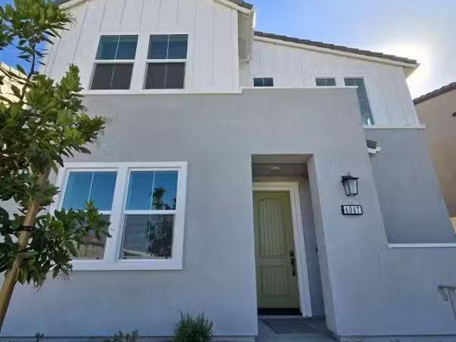 Condo for rent in Corona