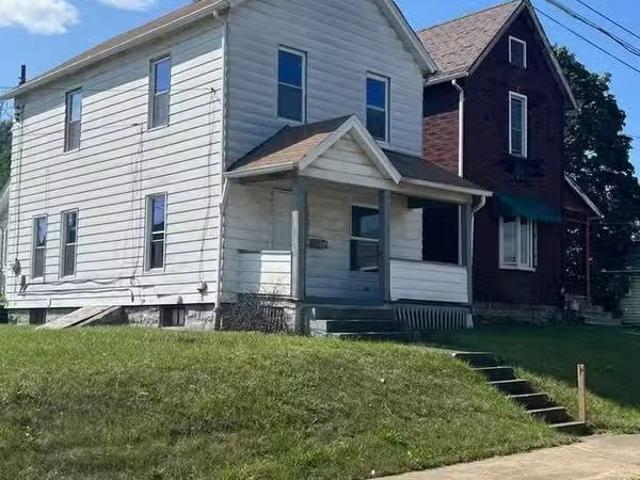 House for rent in Youngstown