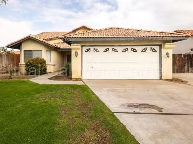 House for rent in Bakersfield