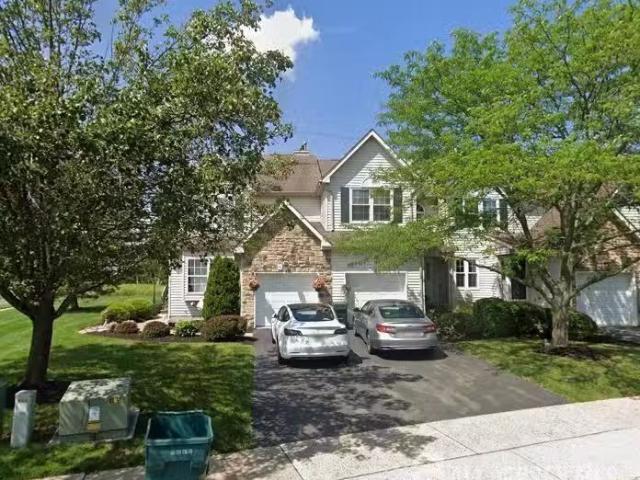 Condo for rent in Brick