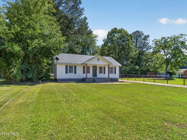 House for sale in Bailey, North Carolina