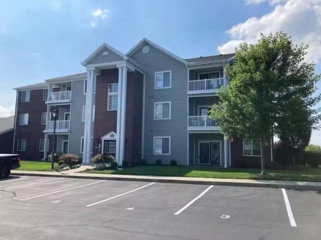 Condo for rent in Fairborn