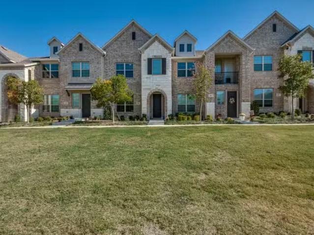 Condo for rent in Irving