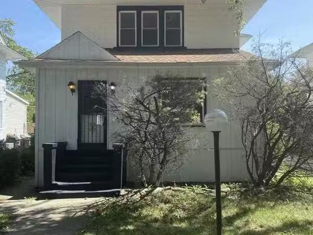 House for rent in Bedford Park