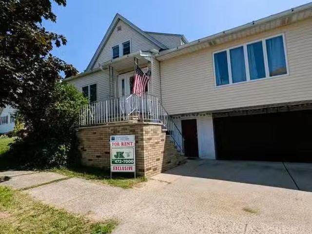 Condo for rent in Clifton