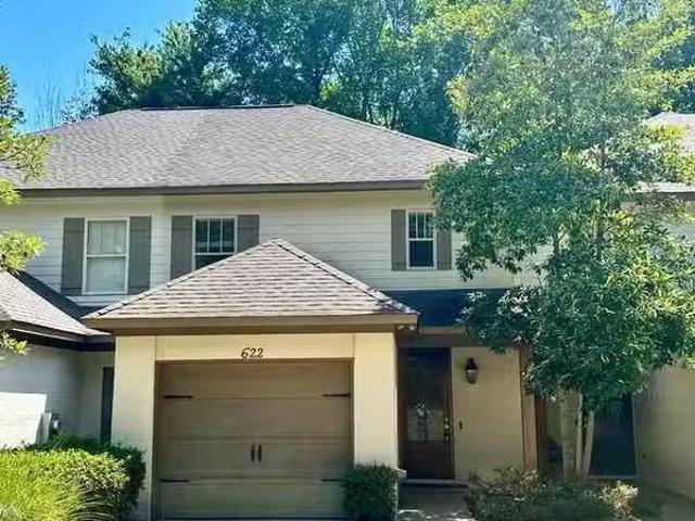 Condo for rent in Clinton