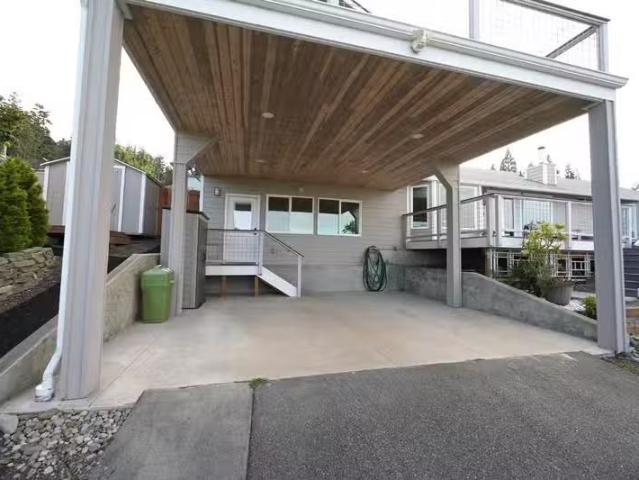 House for rent in Oak Harbor