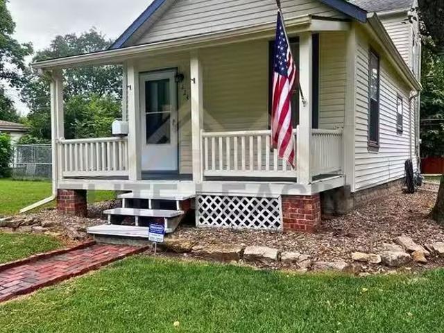 House for rent in Shawnee Mission