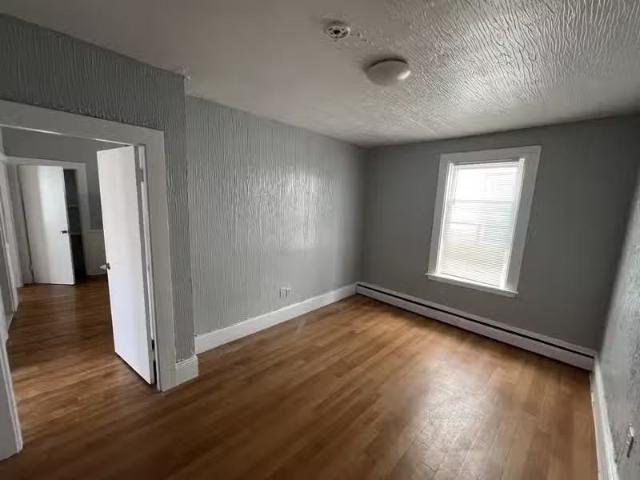 Condo for rent in Lynn