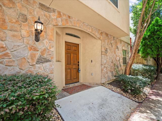 Townhouse for sale in Houston Townhouse for sale in Houston