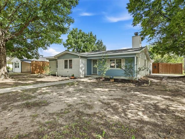 House for sale in Denton, Texas