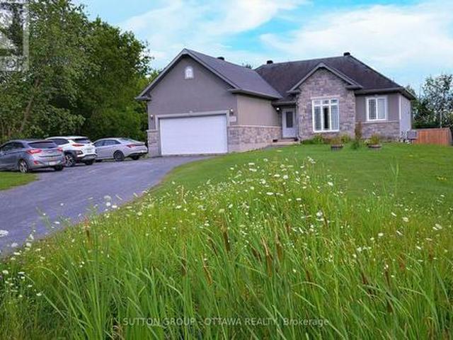 House for sale in Clarence-rockland, Ontario