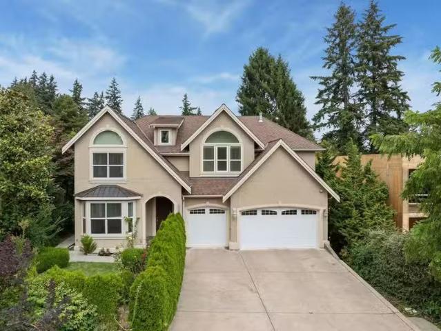 House for rent in Bellevue