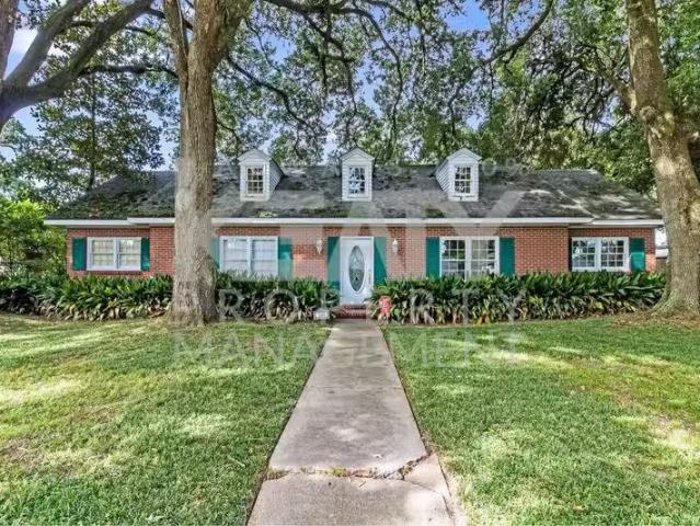 House for rent in Lafayette