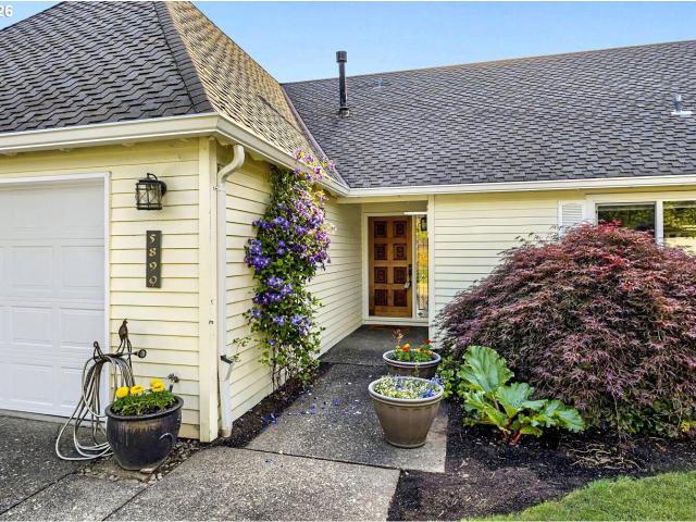 House for sale in Oregonia