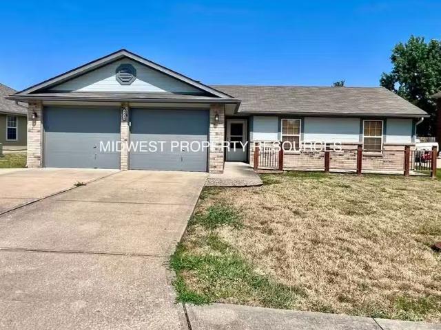 House for rent in Blue Springs