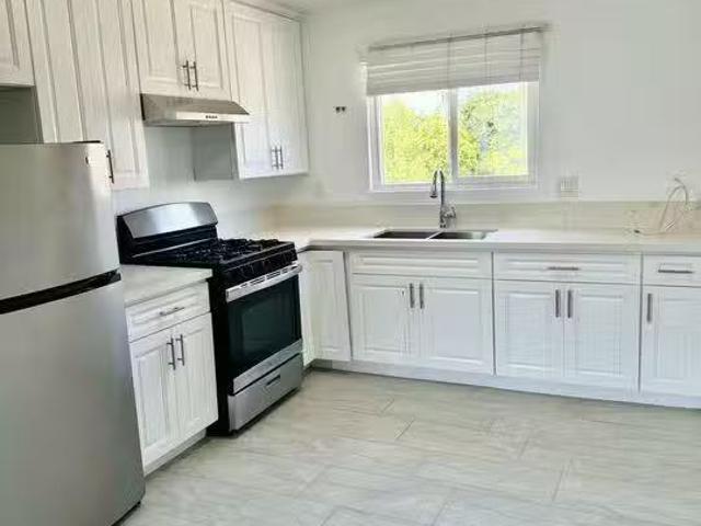 Condo for rent in Torrance