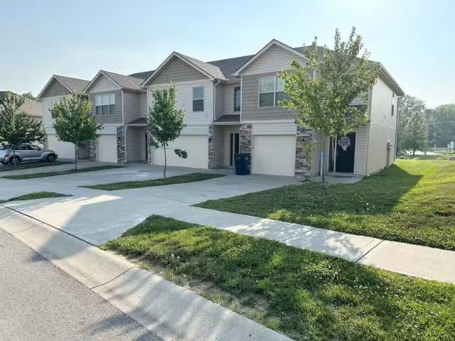 Condo for rent in Blue Springs