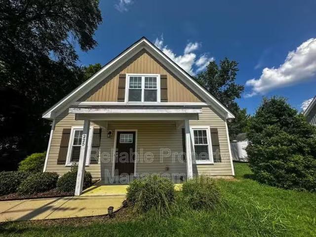 House for rent in Clayton