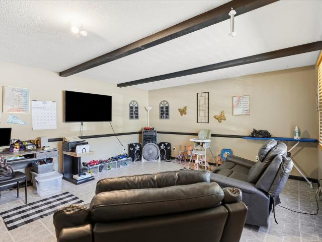 House for sale in Hanahan, Berkeley County