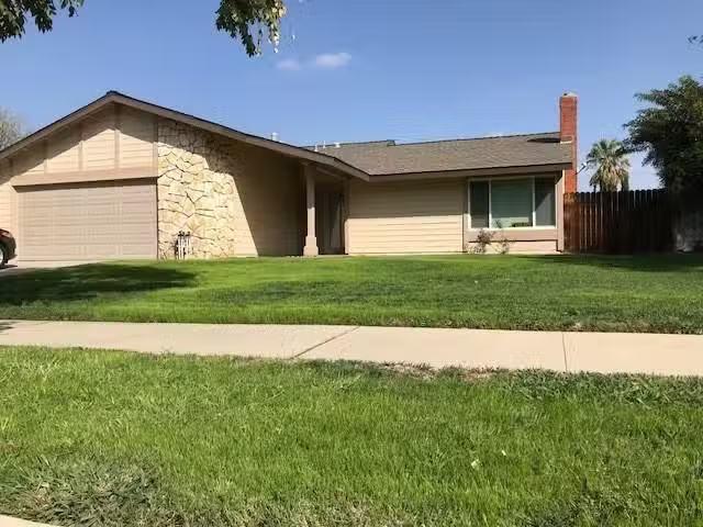 House for rent in Corona