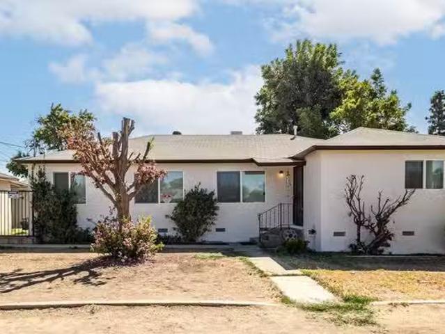 House for rent in Bakersfield