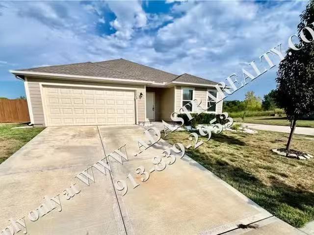 House for rent in Olathe