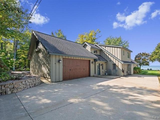 House for sale in Caseville, Michigan
