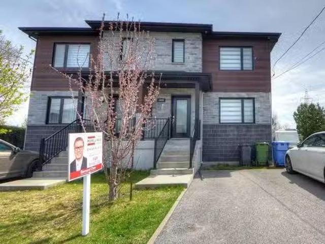 House for sale in Brossard, Quebec