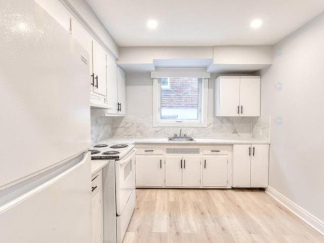 Property for rent in Côte-des-Neiges–Notre-Dame-de-Grâce, Montréal