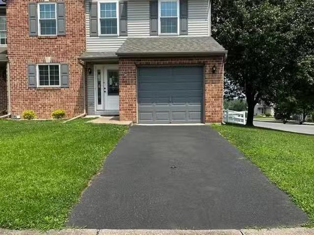 Condo for rent in Easton