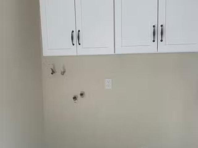 House for rent in Ontario