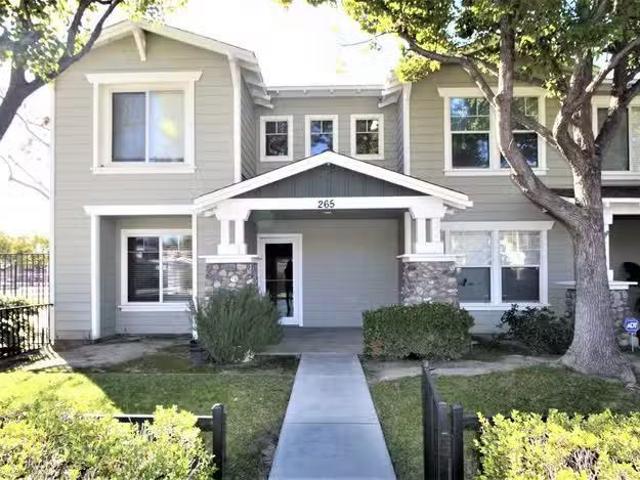Condo for rent in Anaheim