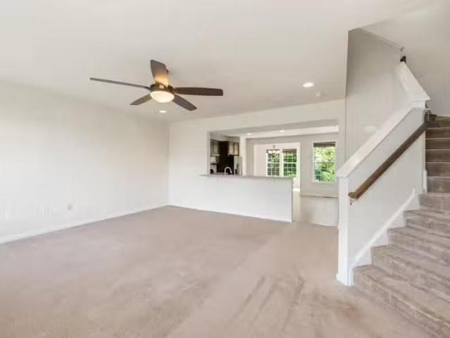 Condo for rent in Waldorf, Maryland