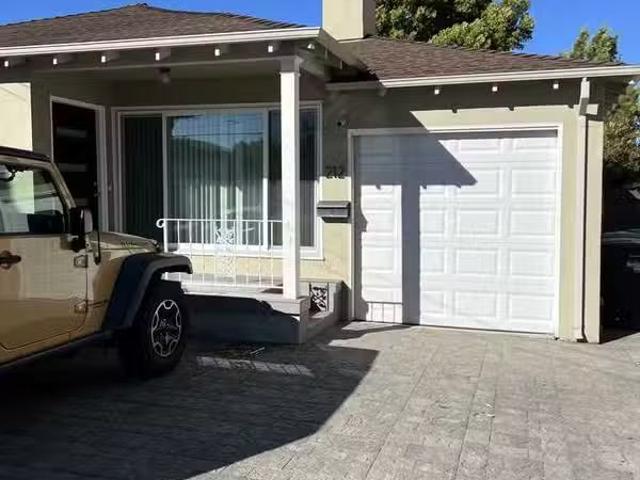 House for rent in San Mateo