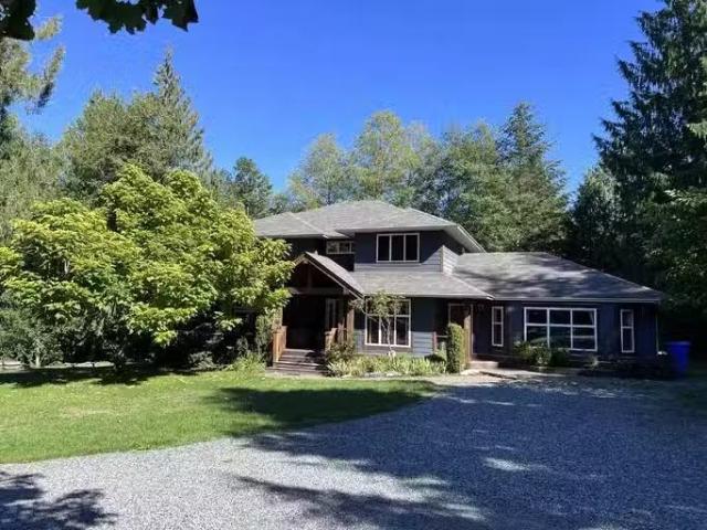 House for rent in Shawnigan Lake, British Columbia