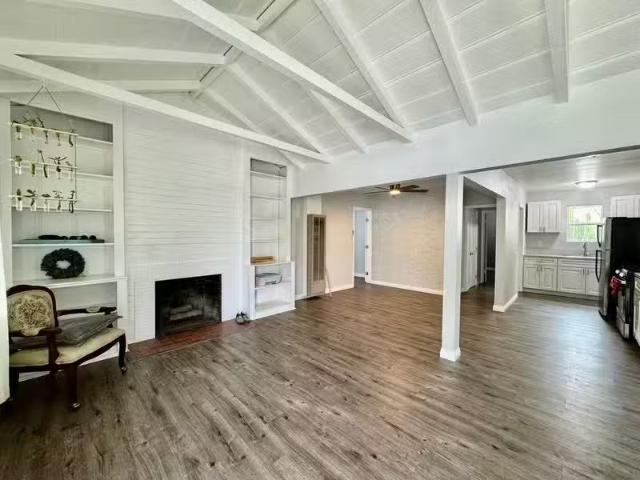 House for rent in Los Angeles