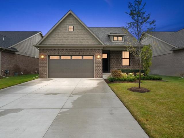 House for sale in Troy, Michigan