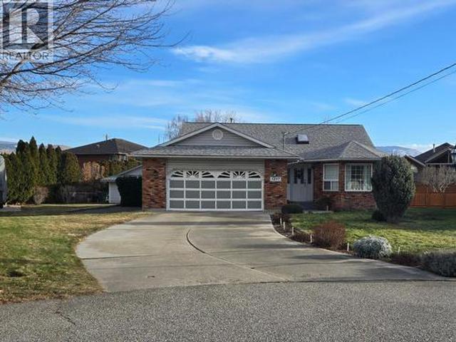 House for sale in Oliver, British Columbia