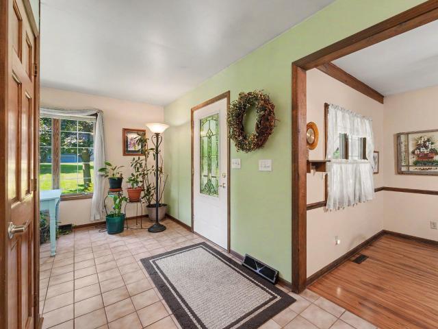 House for sale in Demotte, Indiana